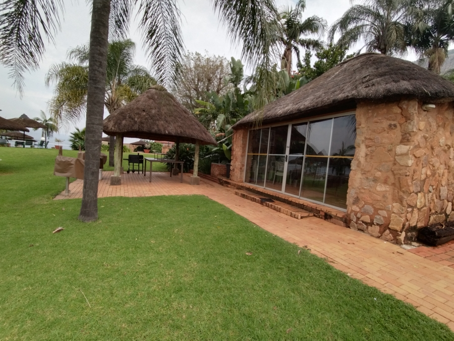 3 Bedroom Property for Sale in Kosmos North West